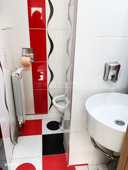 Bd. Stefan cel Mare - 3 camere recent renovat, toate dotarile, debara - 3