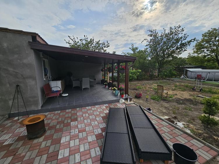 Casă individuală cu 6 camere cu Piscina în Freidorf