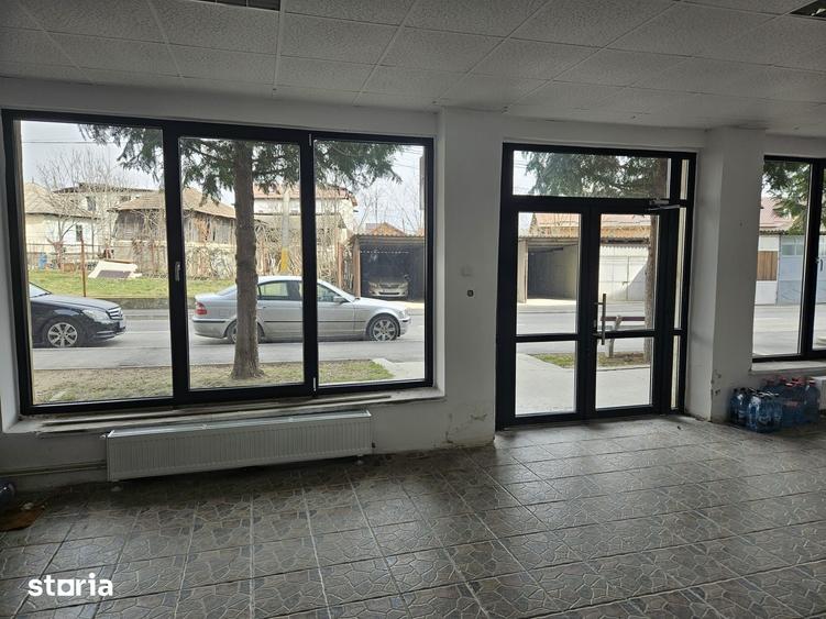 Spațiu comercial, de 108 mp, în Central