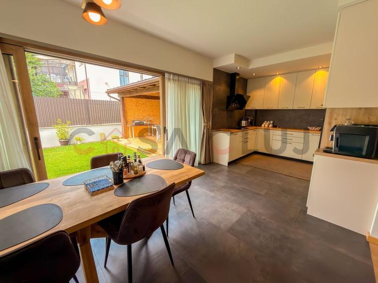 Duplex cu 6 camere cu Canalizare în Iris