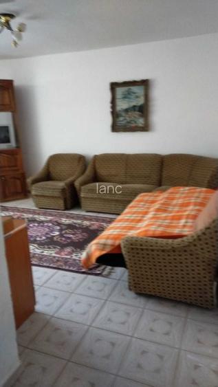 Inchiriez apartament 4 camere