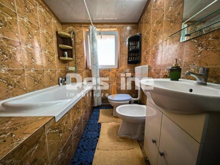 Casă individuală cu 4 camere cu Canalizare în Horpaz