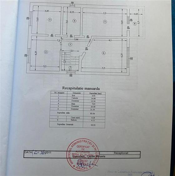 Casă cu 8 camere cu Teren 1172 Mp în Holboca