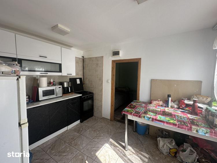 Casă cu 3 camere cu Teren 128 Mp în Malu Roșu