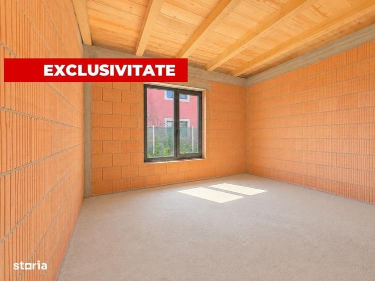 Casă cu 4 camere în Juc-Herghelie