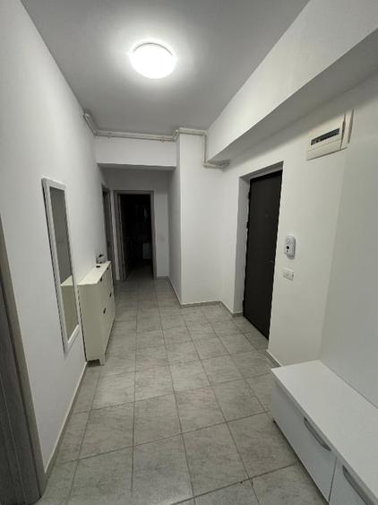 Apartament cu 2 camere decomandat, mobilat în Tomis Nord