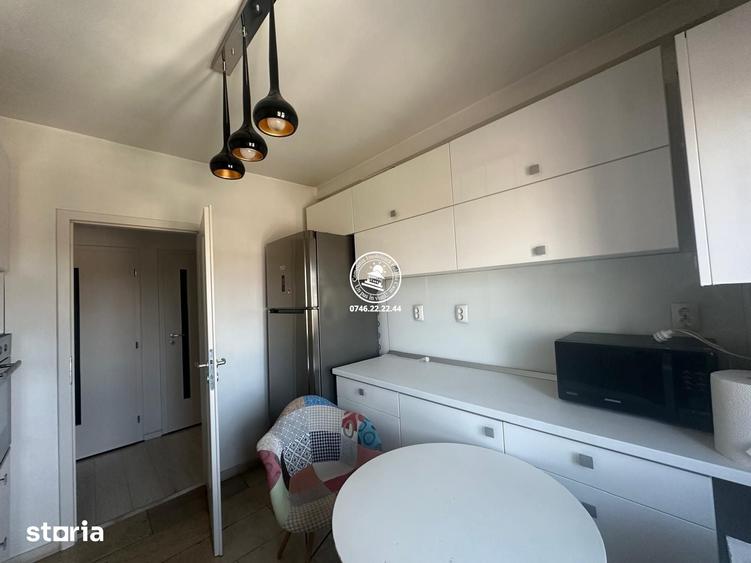 Apartament cu 4 camere decomandat în Copou