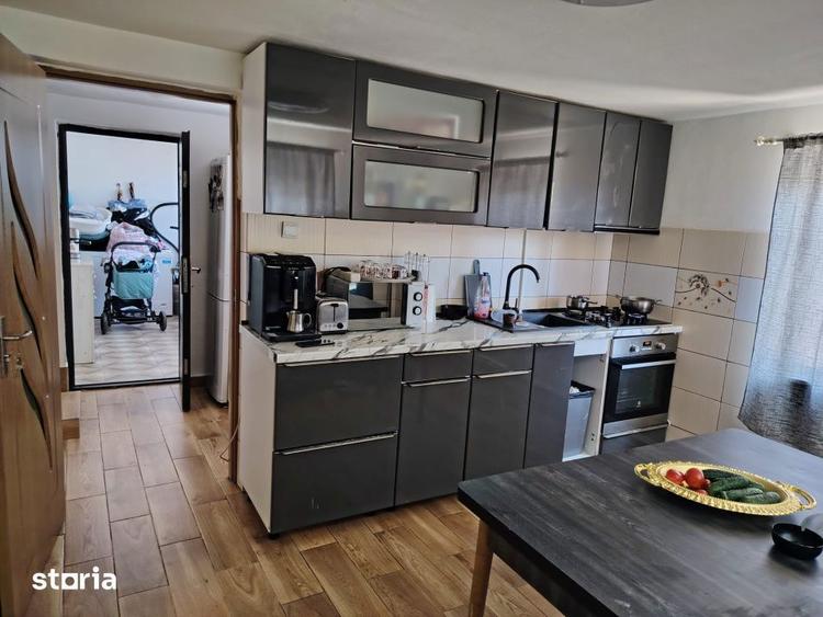 Casă cu 3 camere cu Teren 171 Mp în Cernele