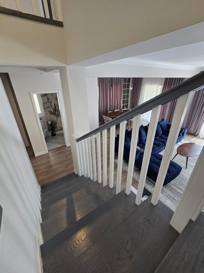 Duplex cu 4 camere cu Canalizare în Dumbrăvița