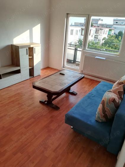 Apartament cu 3 camere decomandat în Aradul Nou