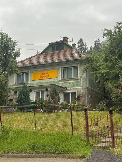 De vanzare casa la mansarda in Baile Tu?nad - 1