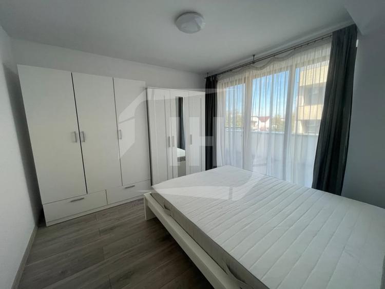 Apartament cu 2 camere semidecomandat, mobilat în Bună Ziua