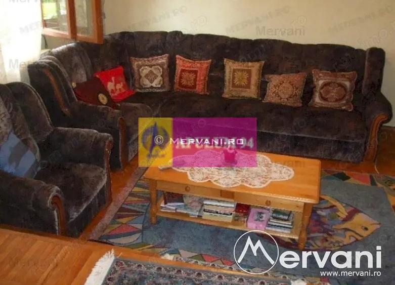 Casă cu 2 camere cu Teren 545 Mp în Central
