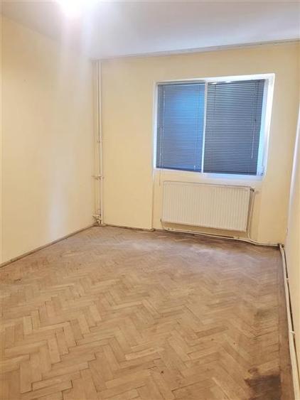 Apartament 2 camere semidecomandat, zona Stadionului - 2