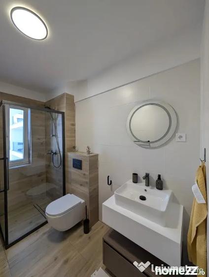 Apartament cu 2 camere semidecomandat în Florești