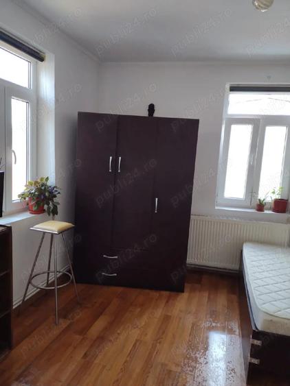 Casă cu Teren 268 Mp în Eminescu