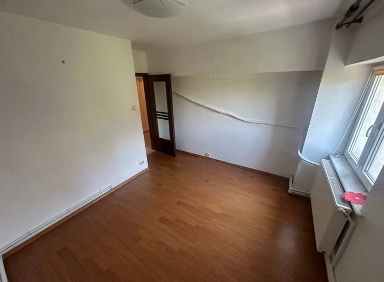 Apartament 2 camere decomandat - Tomis II - 125.000 euro(Cod E6) - 3