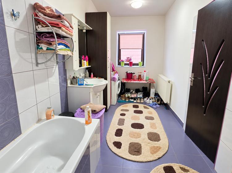 Apartament cu 2 camere semidecomandat în Popești-Leordeni
