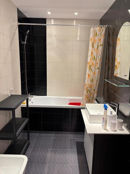 Apartament cu 2 camere decomandat în Zorilor
