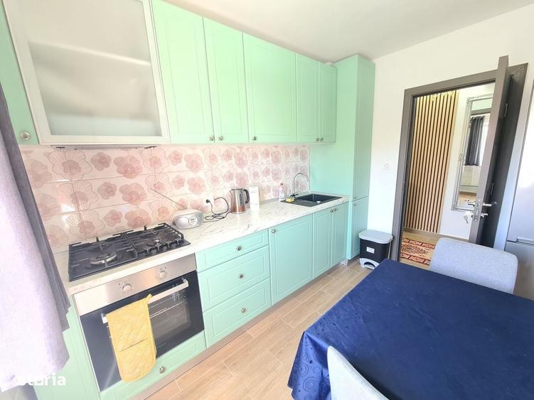 Apartament cu 2 camere semidecomandat în Est