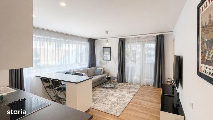 Apartament cu 3 camere decomandat în Central