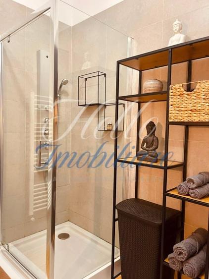 Apartament cu 2 camere semidecomandat, mobilat în Florești