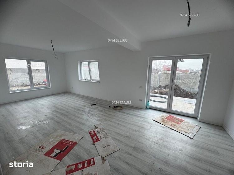 Casă cu 4 camere decomandat cu Teren 380 Mp în Berceni