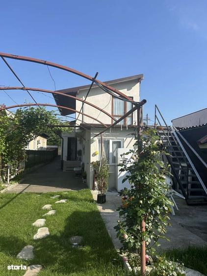 Casă cu 4 camere în Câmpina