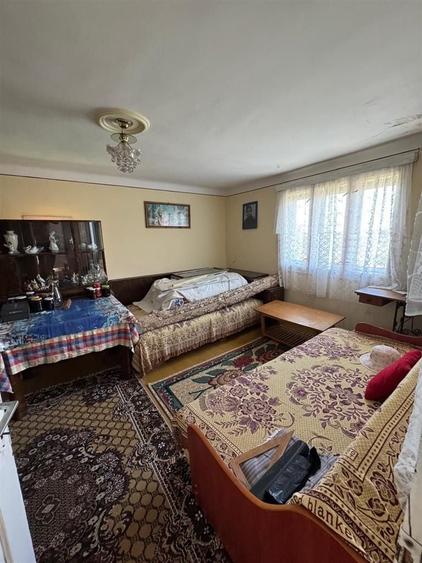 Casă individuală cu 4 camere cu Canalizare în Dângău Mare