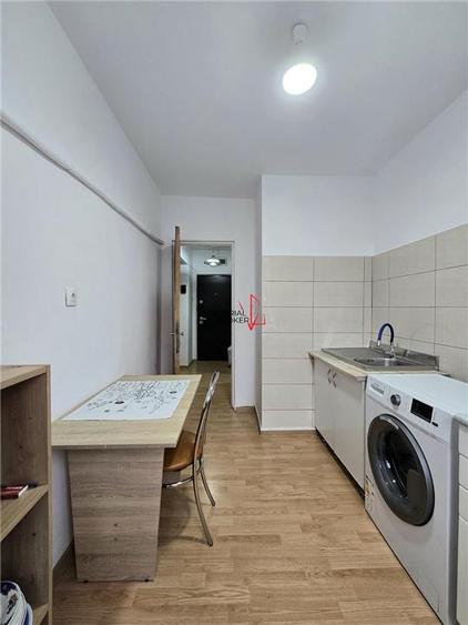 Apartament cu 2 camere decomandat în Tei