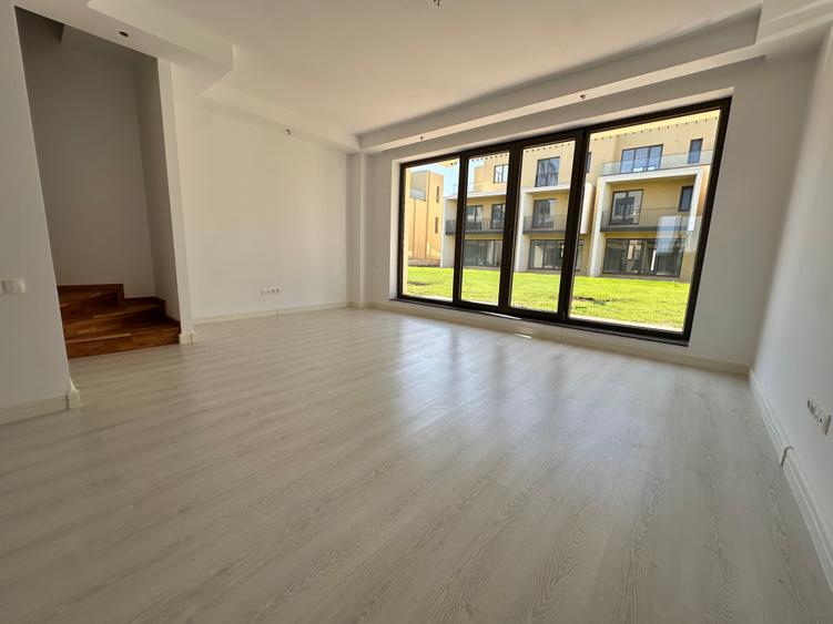 Vila tip Duplex Lângă Cosmopolis - 6