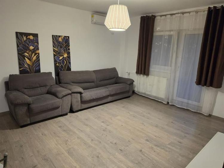 Apartament cu 3 camere decomandat în Brâncoveanu