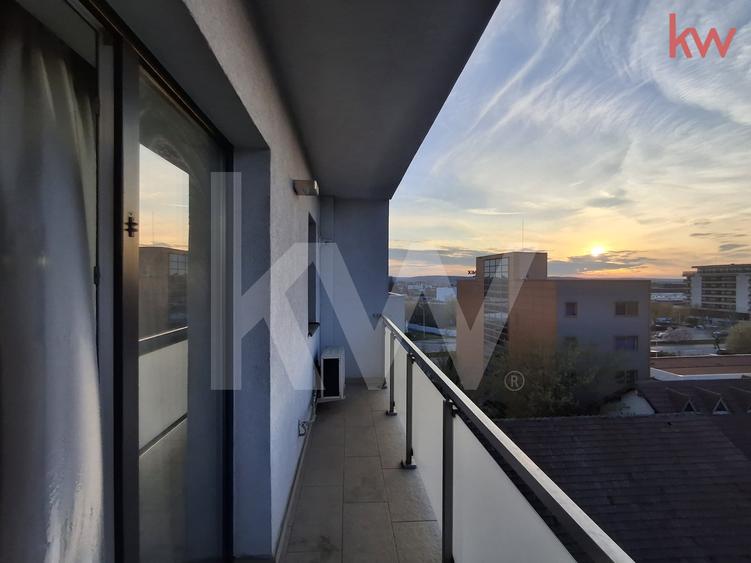 Apartament cu 3 camere decomandat, mobilat în Calea Severinului