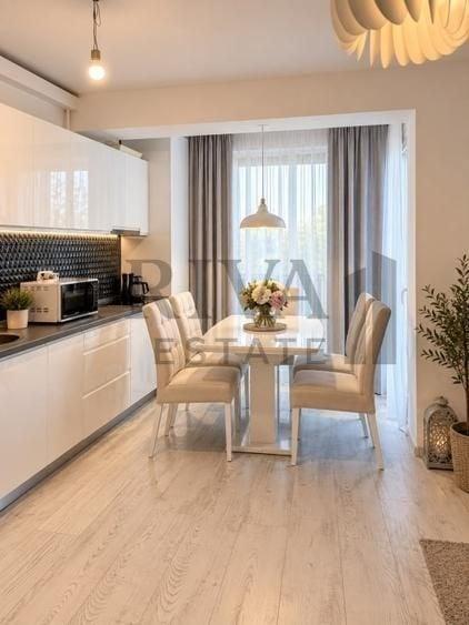 Apartament cu 3 camere semidecomandat, mobilat în Soarelui