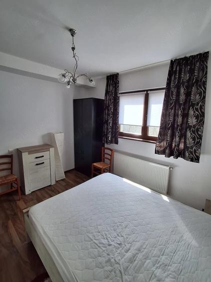 Apartament cu 2 camere decomandat în Exterior Vest