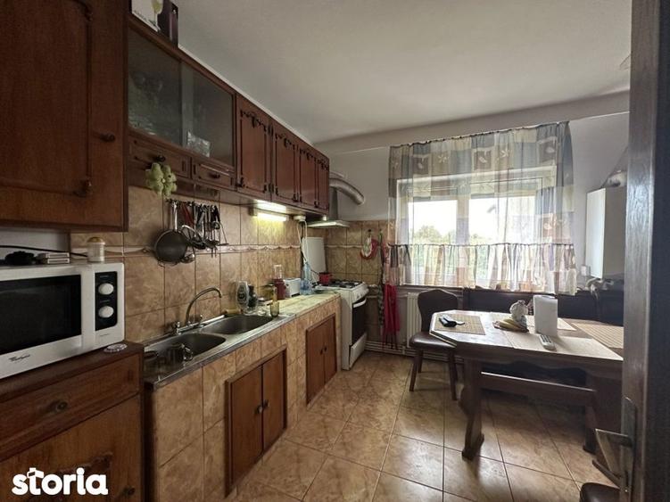 Apartament cu 3 camere decomandat în Tomis Nord