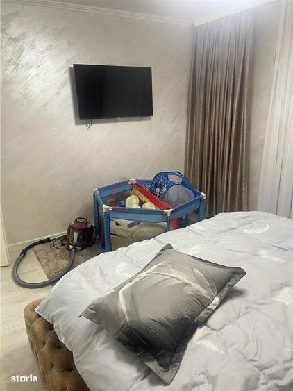 Apartament cu 3 camere decomandat, mobilat în Tei