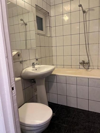 Apartament cu 3 camere decomandat în Parcul Circului
