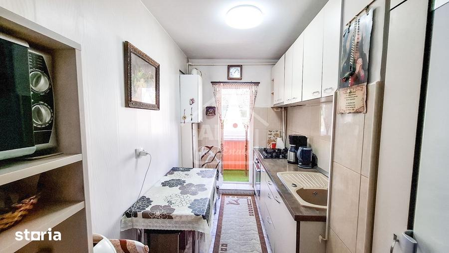 Apartament cu 3 camere decomandat, mobilat în Astra