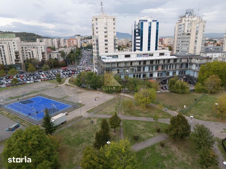 Teren de 420 mp, în Centrul Civic
