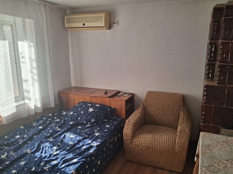 Casă cu 2 camere în Central