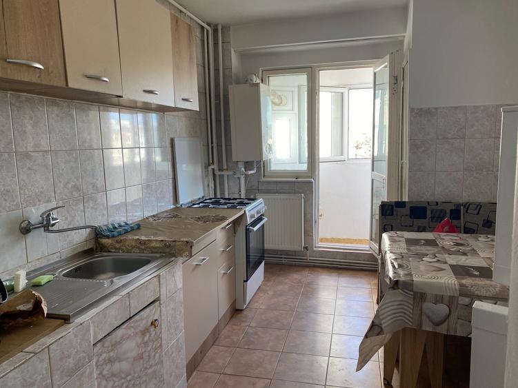 Apartament cu 2 camere decomandat în Mărăști