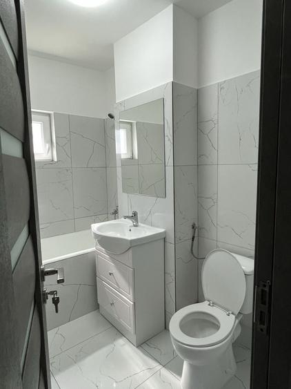 Apartament cu 3 camere în Trivale