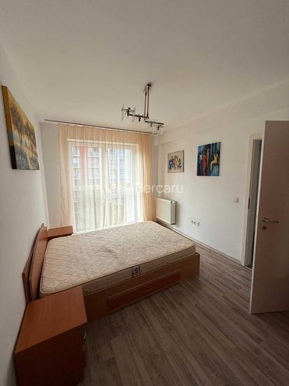 Inchiriez apartament 2 camere Avantgarden