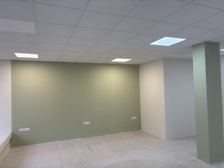 Spațiu comercial, de 60 mp, în Central