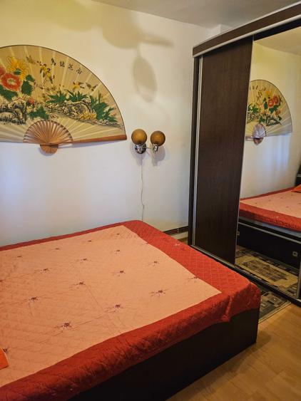 Apartament cu 2 camere decomandat în 1 Mai