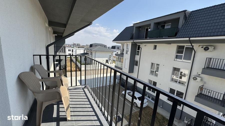 Apartament cu 3 camere semidecomandat în Central
