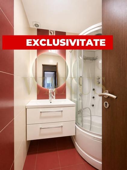 Casă individuală cu 9 camere cu Canalizare în Mărăști