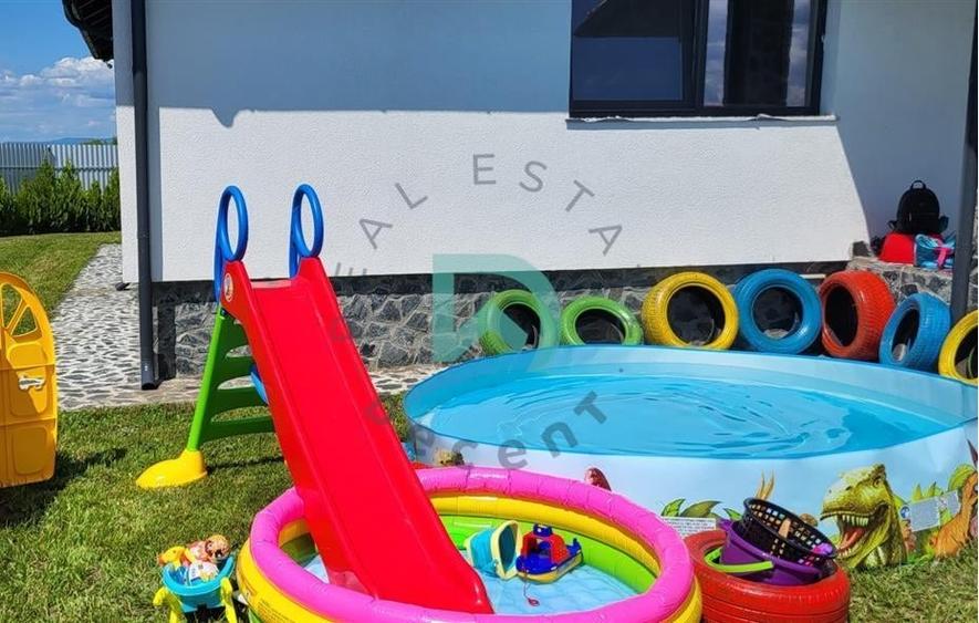 Casă individuală cu 4 camere cu Teren 1500 Mp în Prejmer