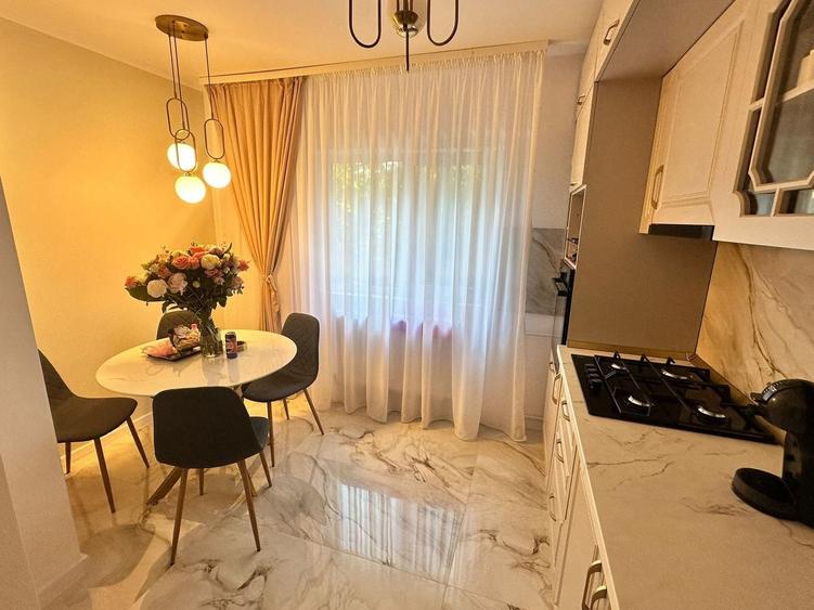 Apartament cu 2 camere decomandat, mobilat în Sebastian